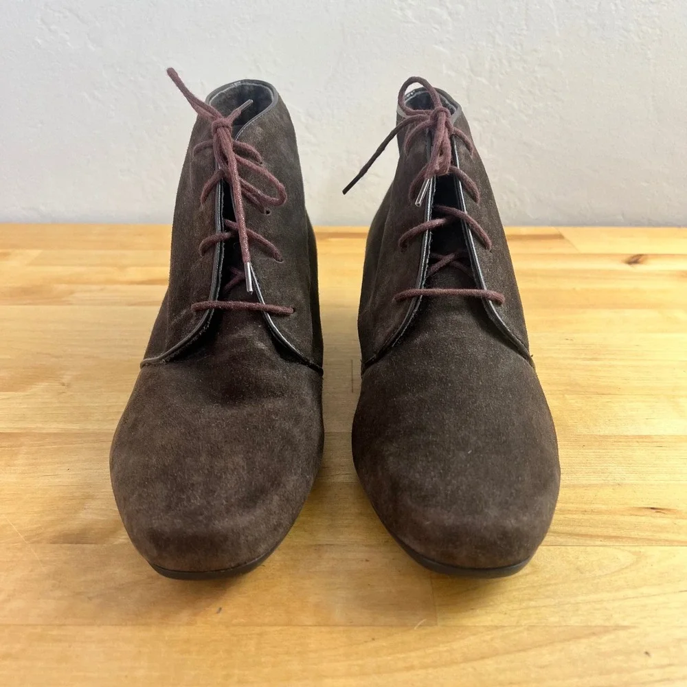 Munro Suede Leather Lace Up‎ Wedge Ankle Booties Boots Size 9.5 Brown Comfort